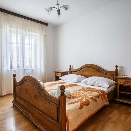 Ante * Omiš