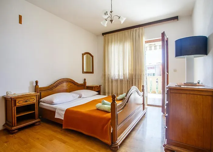 Apartment Ante Omiš
